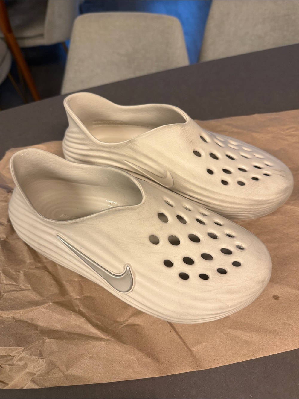 Nike Kids Cream Slip-On Ventilated Foam Clog